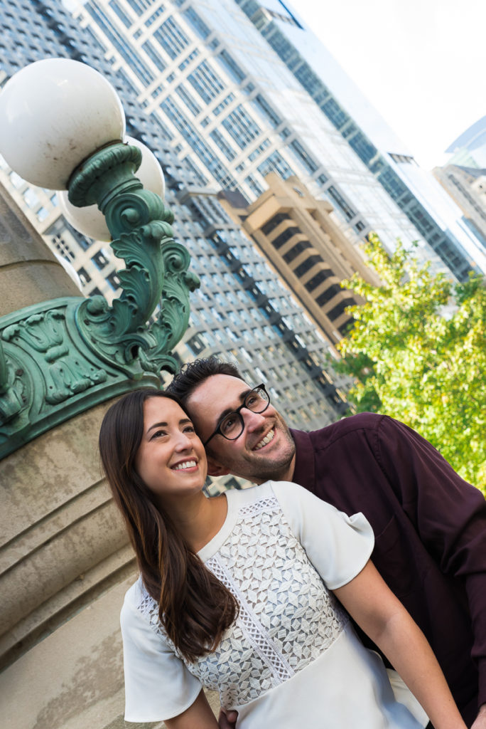 An engagement session for an engaged couple in downtown Chicago in the fall by a wedding photographer Mila Craila Photography